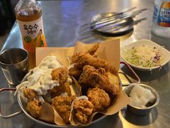 炸鸡一半一半-富乐满韩国正宗炸鸡韩国料理(虹泉路店)