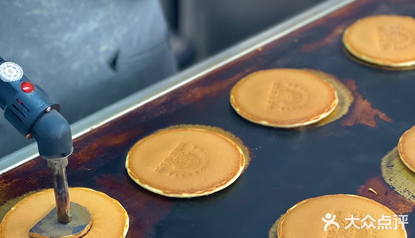 南通探店 首家哆啦A梦铜锣烧专门店