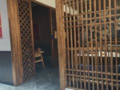 -上尚兄弟烧烤餐厅(鑫通大厦店)