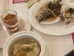-东莞塘厦三正半山温泉酒店·沙利文西餐厅