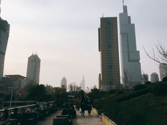 -UNI UNI(环亚凯瑟琳店)