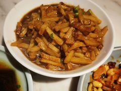 卤肉烧土豆-小吊梨汤·北京菜·烤鸭(鸟巢店)