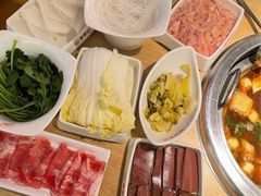 -季季红火锅(柳州城中万达二店)