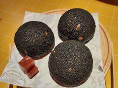 黑金叉烧梅菜酥皮包-蔡澜点心·粤菜(海印都荟城店)