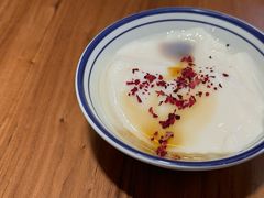 -云阿蛮云南生烫牛肉米线(奉贤路店)