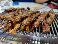 烤羊肉串（1串）-大成活海鲜烧烤龙虾(静安大融城店)