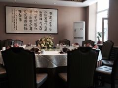 包厢-老六杀猪菜(进乡街店)