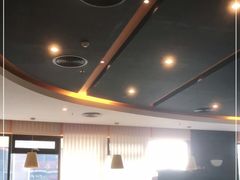 -必胜客(机场路店)