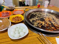 -毛毛老火锅(八年观音桥店)