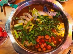 -老凯俚酸汤鱼(鸿通城店)