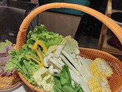 -椰子湾·海南火锅·糟粕醋·椰子鸡(正大广场店)