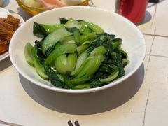 -阿瓦山寨·湘菜现炒·剁椒鱼头王(咸阳总店)