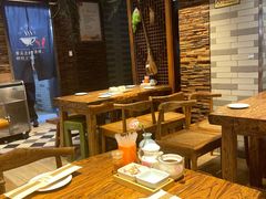 大堂-有奴思烤肉·清真(正宁路店)