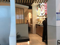 -蜜桃餐厅·伴山(绿宝广场店)