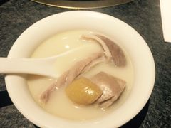 -煲宫猪肚鸡(昆山金鹰国际购物中心店)