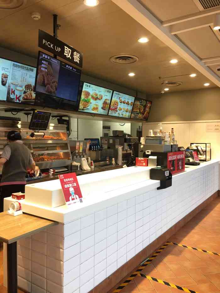 百乐店,离家最近的一家,服务周到热情