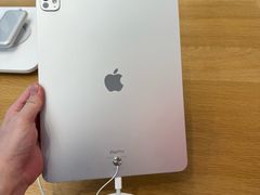 -Apple 零售店(Causeway Bay)