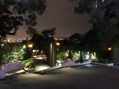 -草山夜未眠景观餐厅