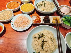 -裕兴记•蟹黄面馆(人民广场店)