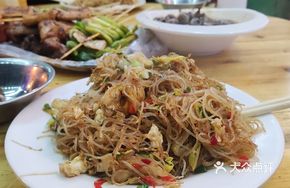 Sour Pickled Bean Egg Fried Noodles