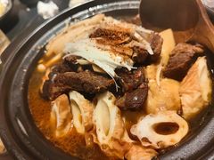 -山川小町·极番烧肉(新地假日广场店)