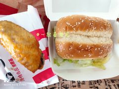 新奥尔良烤鸡腿堡-肯德基(美兰机场店)
