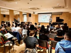 -柏斯音乐艺术中心·钢琴·吉他(上音店)