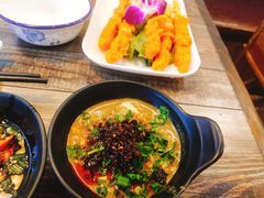 -牛缘村·贵州黄牛肉火锅(西善桥店)