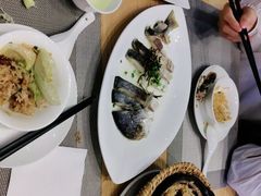 -忆食尚腊味煲仔饭(华南城店)