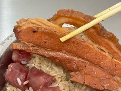 -梁阿婆廿年老牌扣肉糯米饭