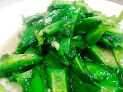 -小辣妹川味海鲜加工店(第一市场椰风巷店)