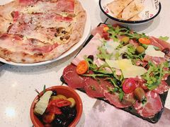-BOTTEGA意库(中骏世界城店)