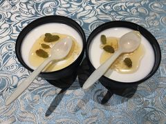 手工自制酸奶-巴扎美食·新疆菜·西域歌舞表演餐厅(新疆大厦店)