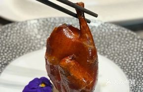 Innovative Coconut-Scented Squab