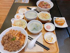 -熊吞·大碗丼烧肉饭(清江浦区万达店)