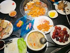 -钱小奴海鲜自助黑金店(杭州滨江龙湖店)