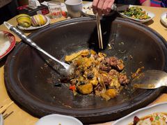 -万里闯关东铁锅炖菜馆(高新旗舰店)