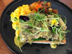 特制牛排佛卡夏早午餐-UPPER KITCHEN(延安路店)