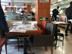 大堂-东方饺子王(让胡路远望店)