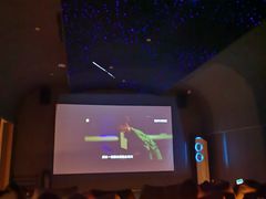 -涨巢·潮玩水疗局