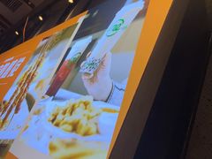 -呷哺呷哺 小火锅 (浦东新欧尚超市店)