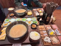 -银米·云南传统过桥米线(双廊黑金冠店)
