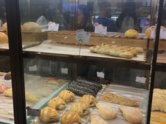 -奈雪的茶(湖滨银泰in77C区PRO店)