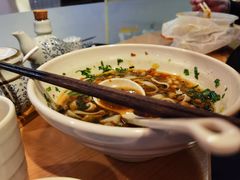 -龙记桂林米粉(财满街店)