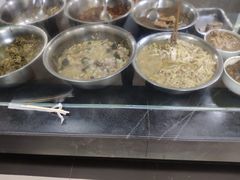 -老西白点心店
