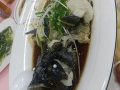 -鑫悦楼煎蟹·16年海鲜大排档