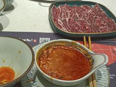 -牛村来人潮汕牛肉火锅(西单店)