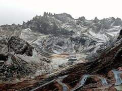 -莲宝叶则景区