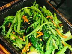 菌菇炒时蔬-老头儿油爆虾·知味杭州(爱琴海购物中心)