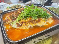 -邹胖哥好好吃餐馆(荔波美食街店)